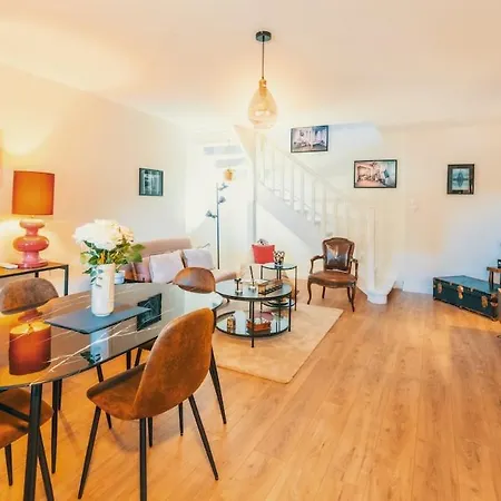 Charming Renovated Stone House 10 Minutes From Cluny * Riotord